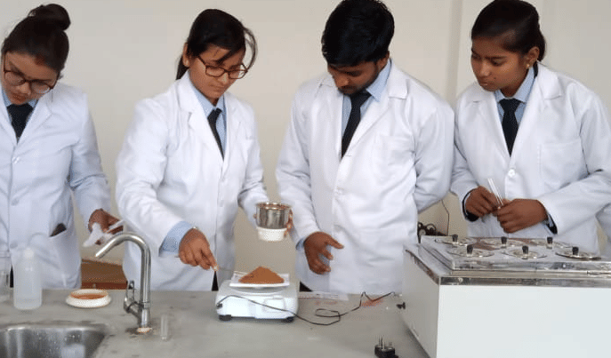 Wisdom College of Pharmacy Lucknow Students Life photo 13